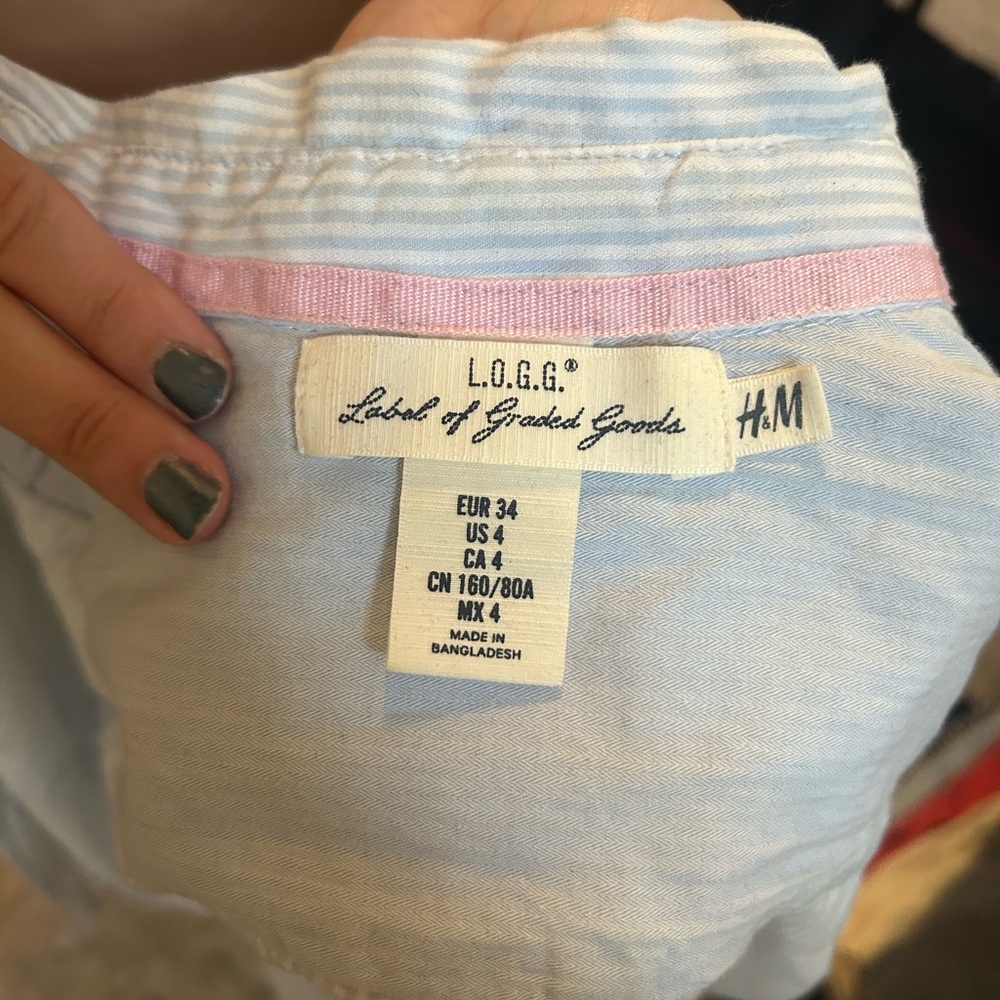H&M Light Blue and Pink Striped Shirt - Picture 2 of 5